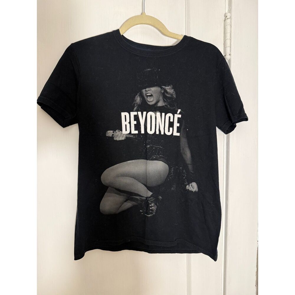 Beyonce On The Run Tour 2014 Band Black Graphic Tee